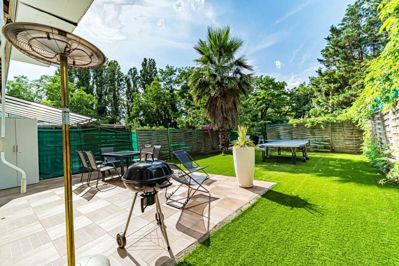 Maison Frappaz - 4 Bedrooms With Garden 维勒班 外观 照片