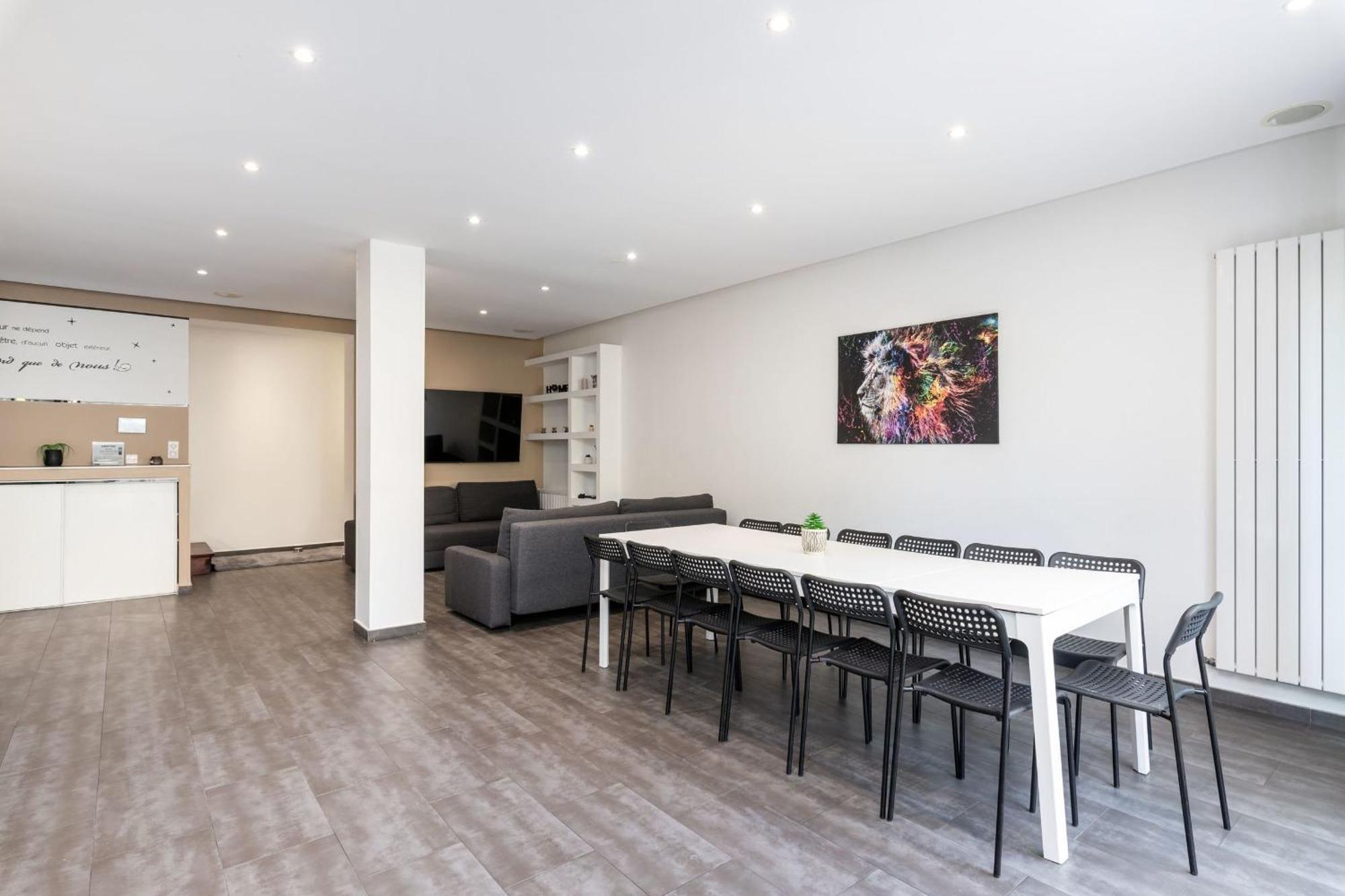 Maison Frappaz - 4 Bedrooms With Garden 维勒班 外观 照片